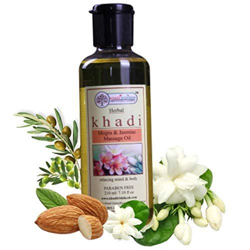 4 Best Body Oils for Glowing Skin in India 4 Best Body Oils for Glowing Skin in India
